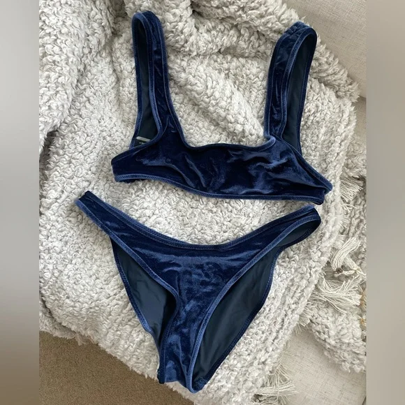 Swim Triangl Blue Velvet Velvet Bikini Triangl Royal Blue Velvet Camille  TRIANGL Bikini (Italian) Swimwear